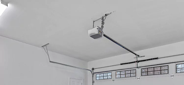 Experienced Garage Door Installers Paramount