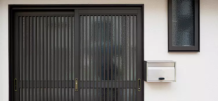 Sliding Screen Door Repair Paramount