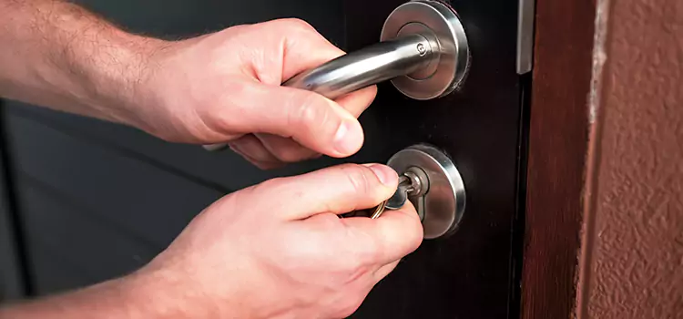 Door Closer Repair & Installation Paramount